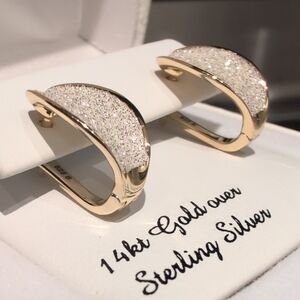 Elegant Gold Hoop Earrings